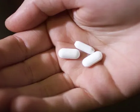 Daily Aspirin Reveals Major Benefit in Preventing Bowel Cancer Recurrence, Study Finds